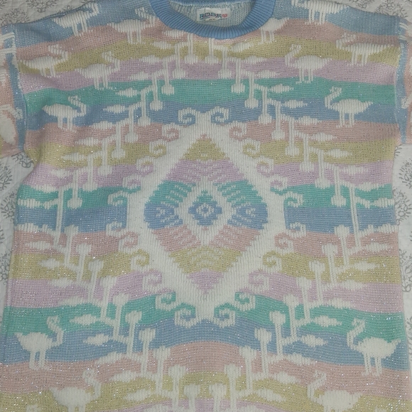 Vintage ROSE Sweater. With metallic details. - Picture 4 of 4